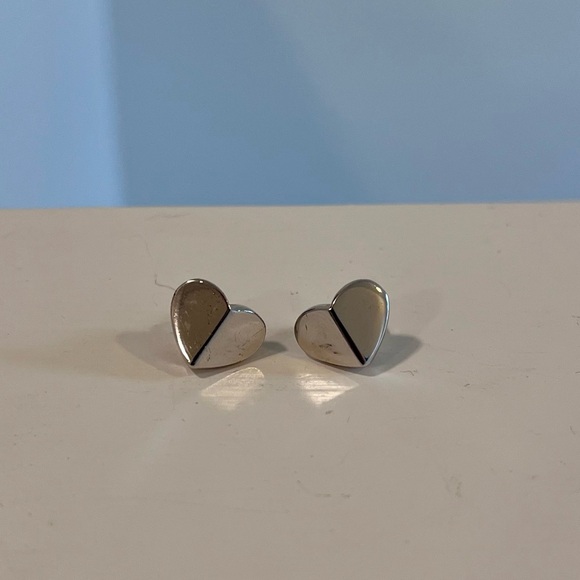 Silver Kate Spade Heart Studs - Picture 1 of 3